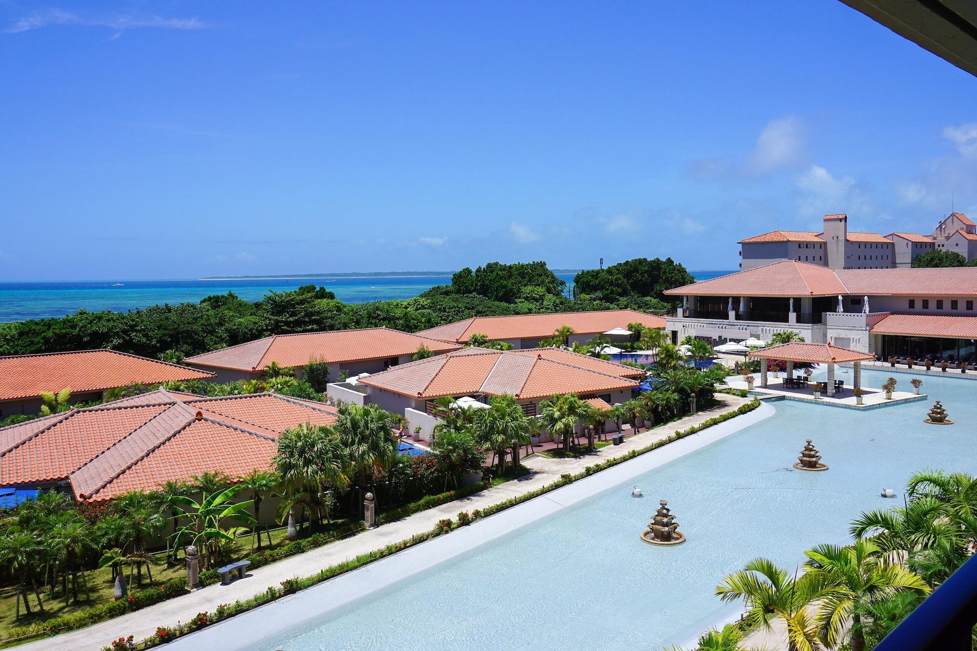 Grandvrioresort Ishigakijima Ocean's Wing & Garden Hotel Ishigaki (Okinawa)
